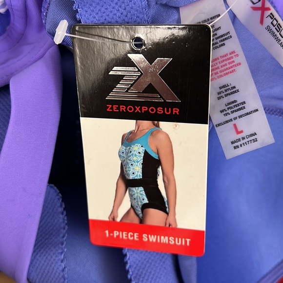 Zeroxposur ladies one piece swimsuit - Picture 7 of 8